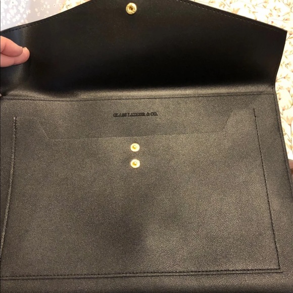 SOLD Causebox clutch brand new just arrived - Picture 3 of 3